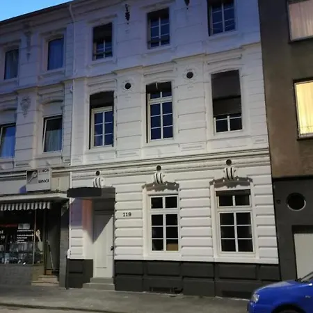 Apartment Traumhaftes 1-zi Mit Gartennutzung Naehe Hbf *